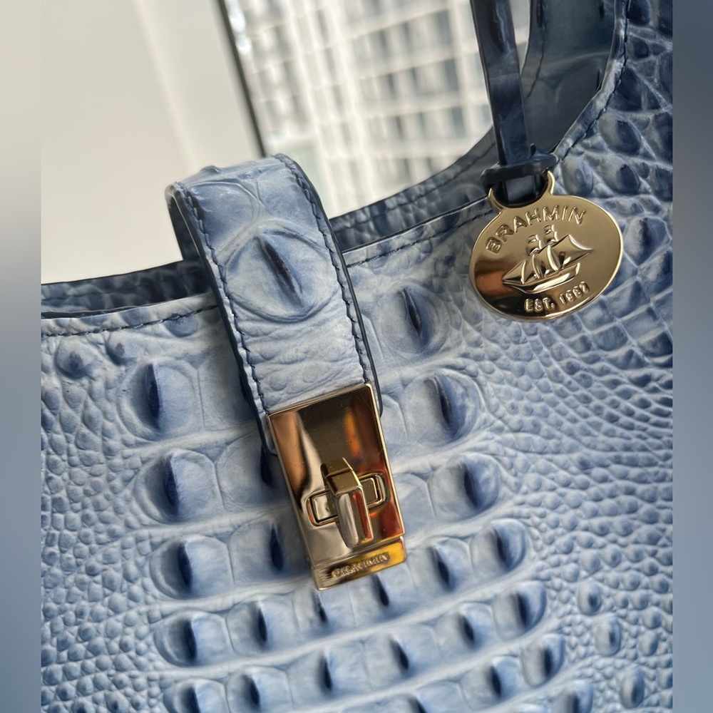 Brahmin large blue Croc tote with dust bag - Picture 3 of 5